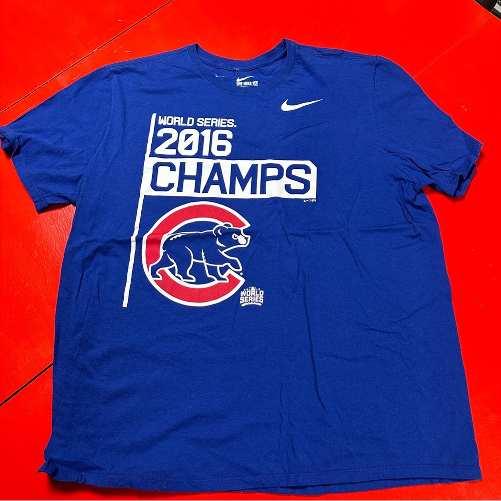 NIKE CHICAGO CUBS EXCELLENT CONDITION 2016 World Series CUBBIES - Picture 1 of 3